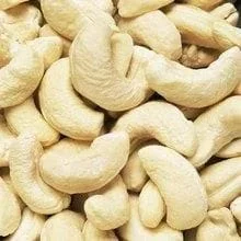 Whole white cashew nuts